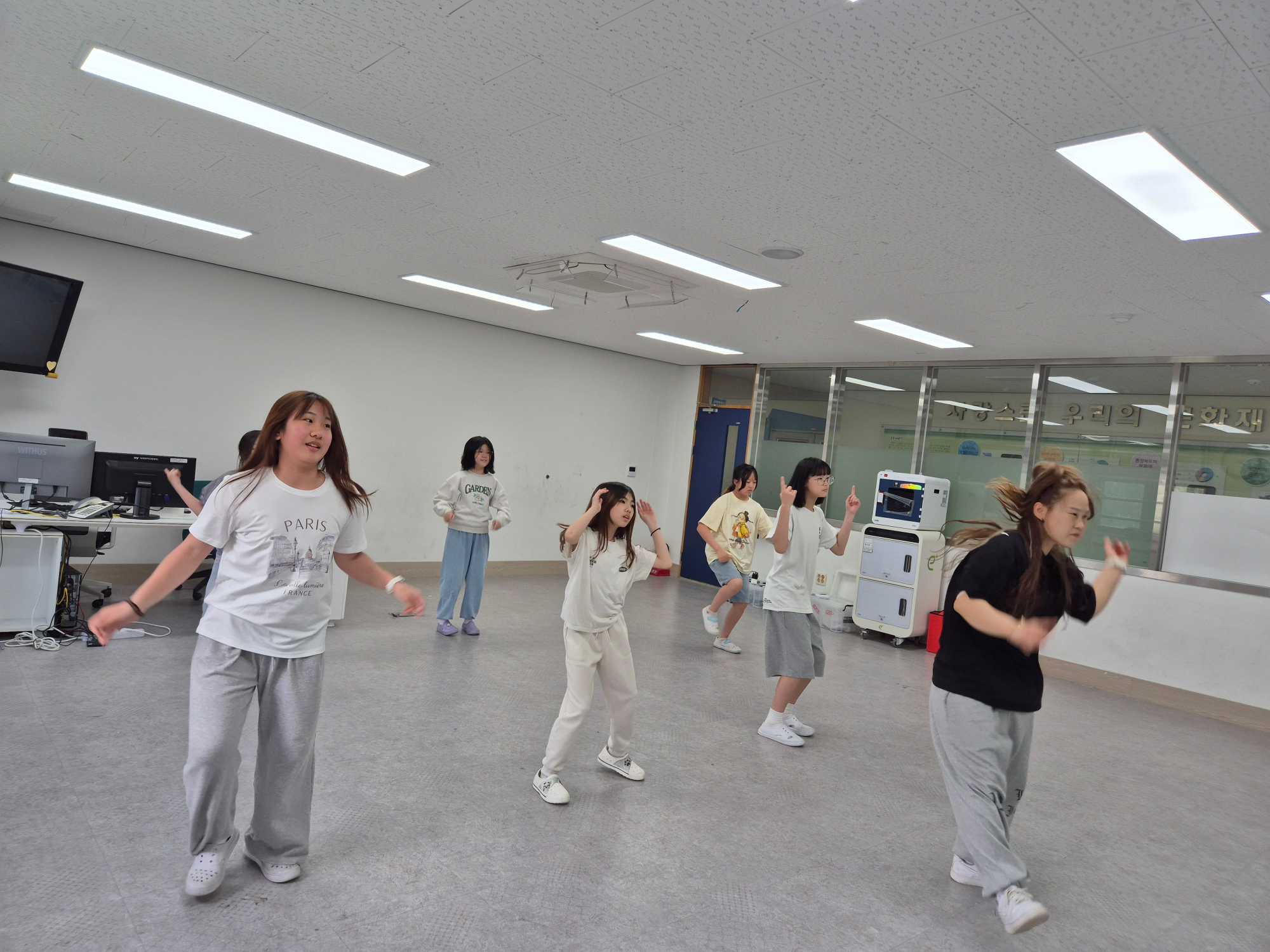 KakaoTalk_20250522_094439217_01