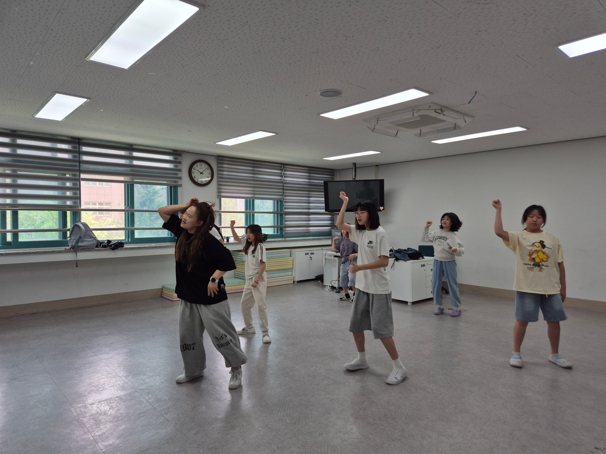 KakaoTalk_20250522_094439217_07